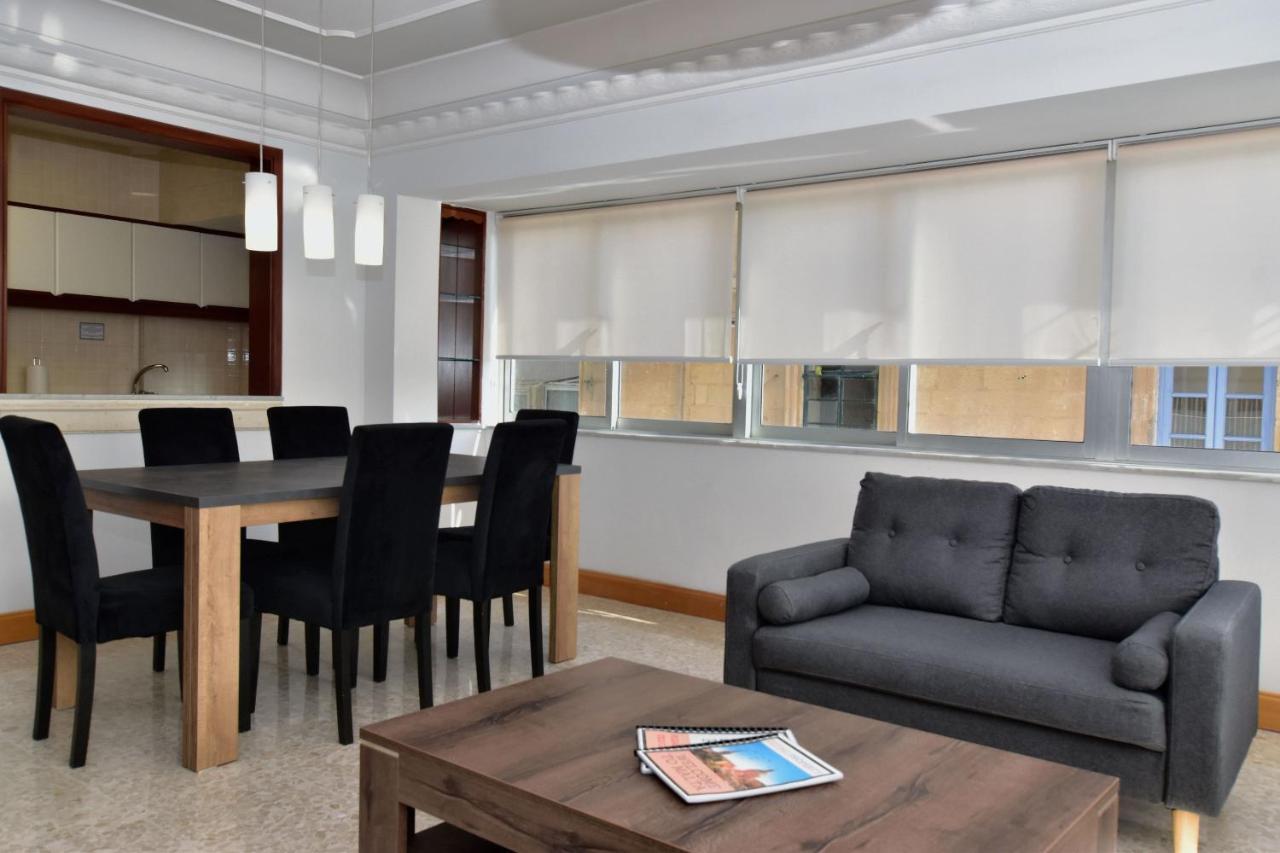 2 Bedroom, Central And Spacious Apartment With Sea View - 2 Msida Exterior foto